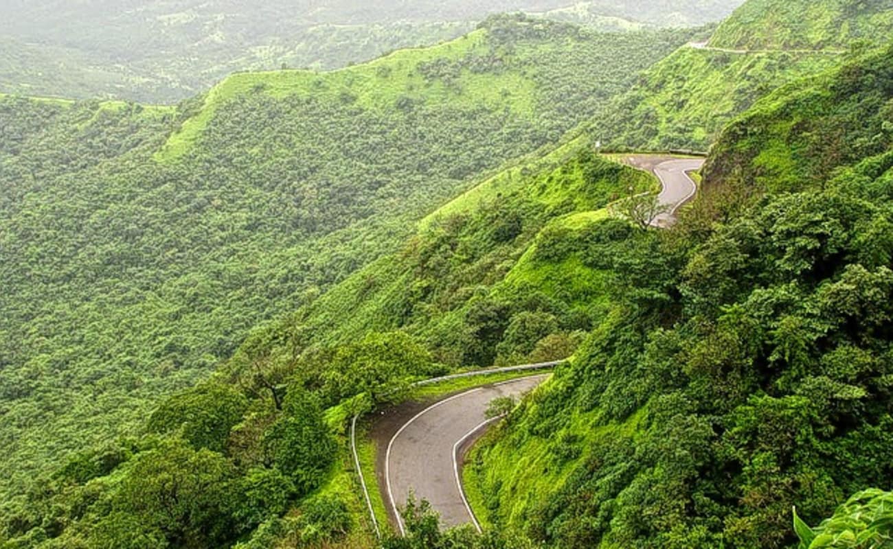 Amboli Ghat Maharashtra: Waterfalls, Viewpoints & Misty Hills Explained
