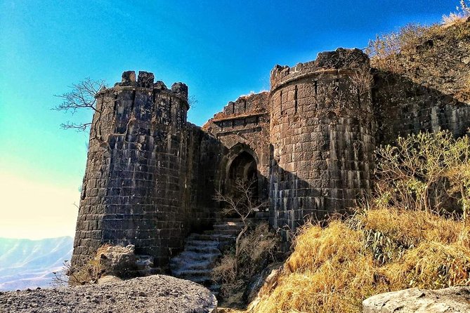 Sinhagad Fort Pune Travel Guide: Trek Route, History, Timings & Local Food