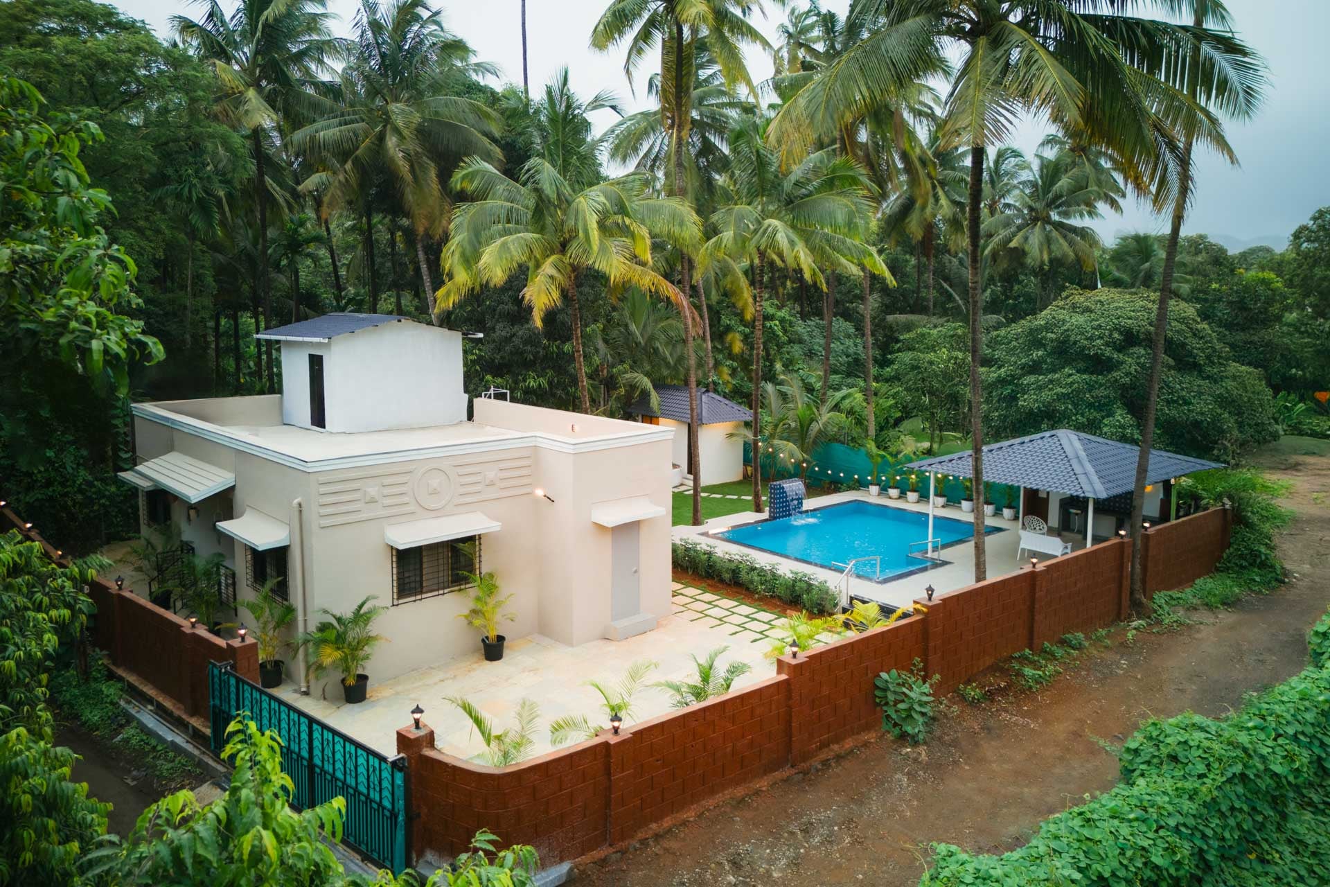 Belas Palmeiras – 2 BHK Villa with Private Pool, Alibaug