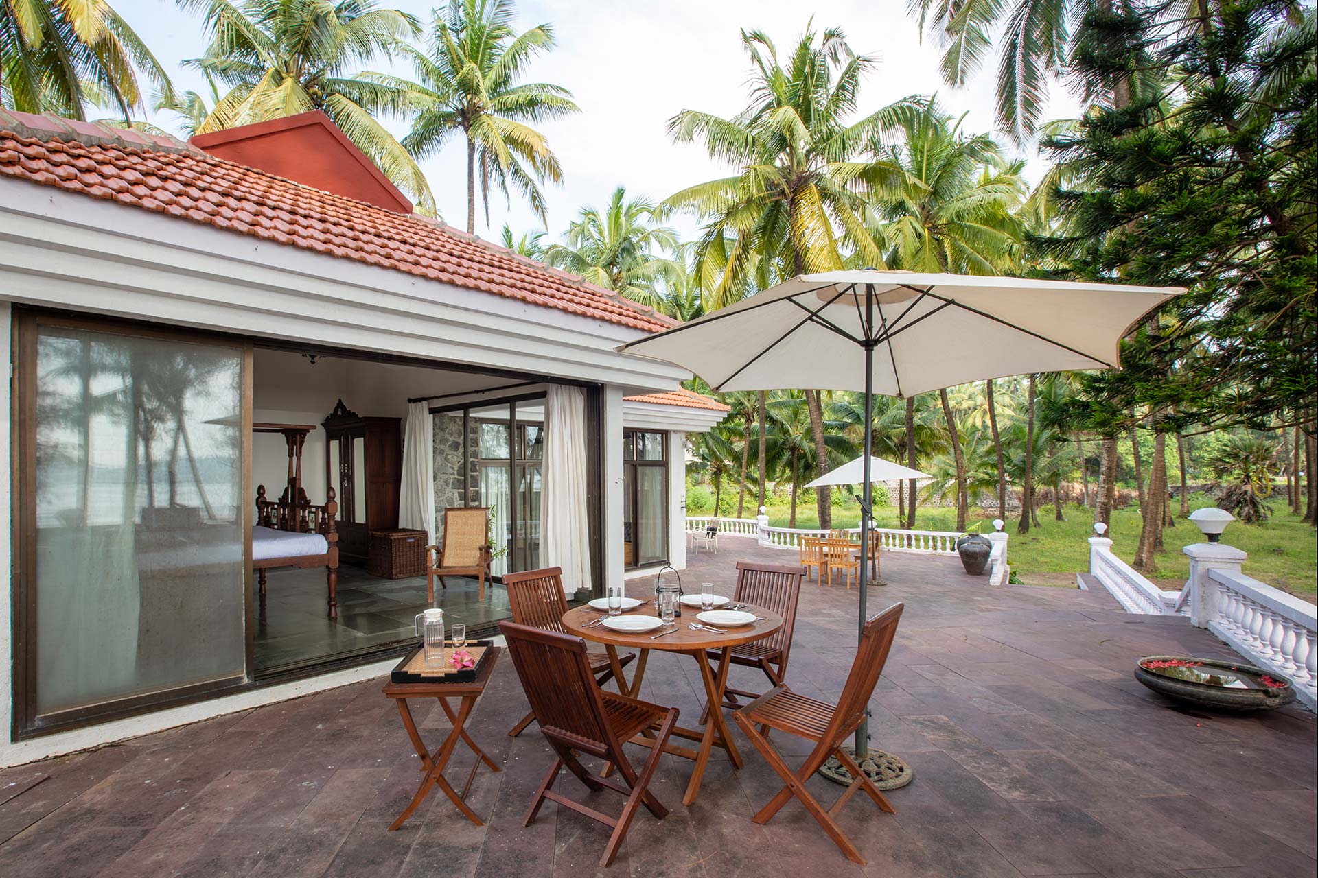 Casa Del Mar, Nandgaon – 3 BHK Beachside Villa with Sea Views, Alibaug