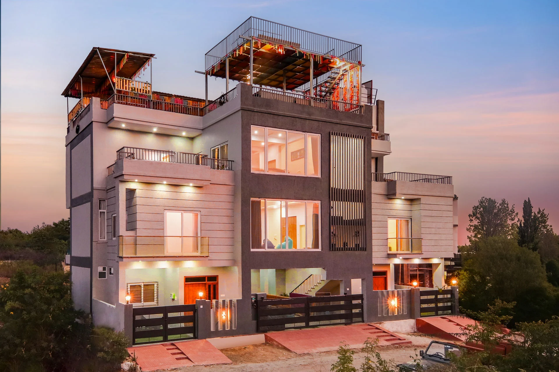 Prathaniya Villa in Udaipur | Luxury 5 BHK Private Pool Villa with Rooftop Dining