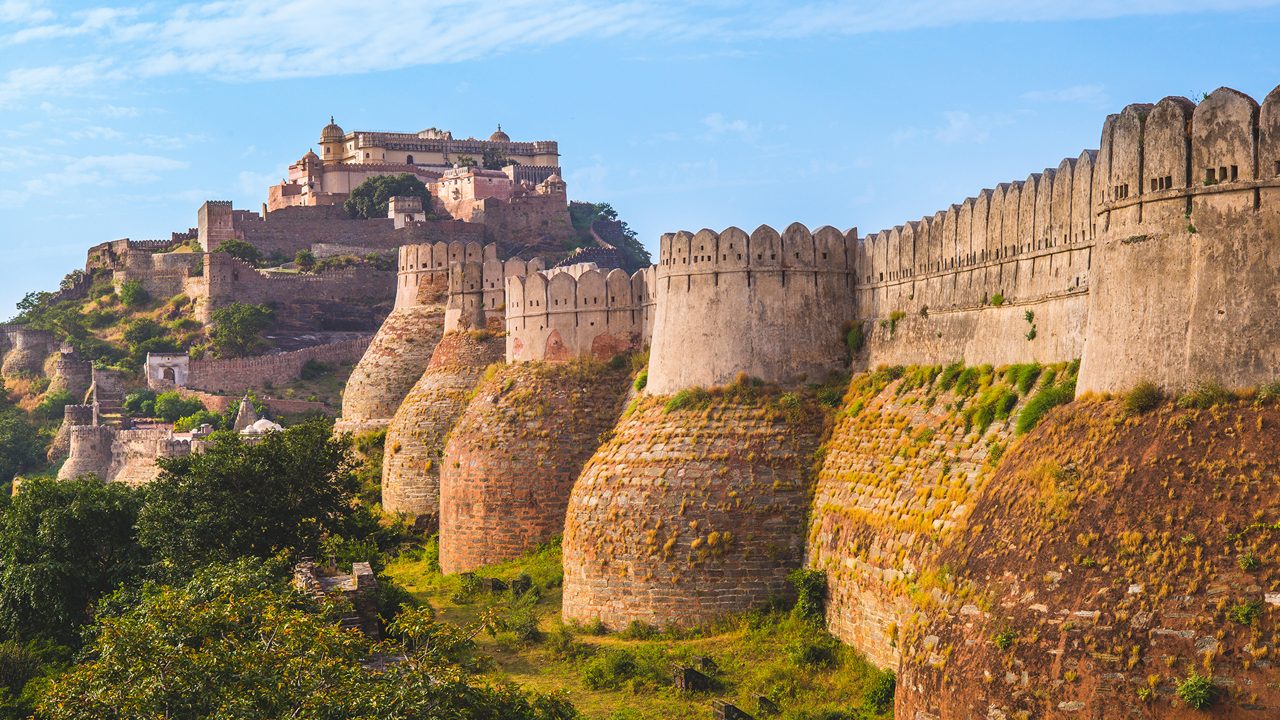 Day Excursion to Kumbhalgarh via Nathdwara & Eklingji